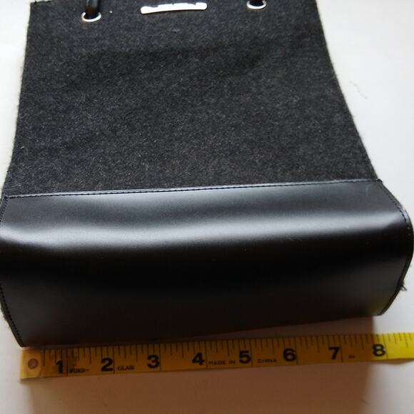 Nine West black over the shoulder purse NWOT - Picture 3 of 6